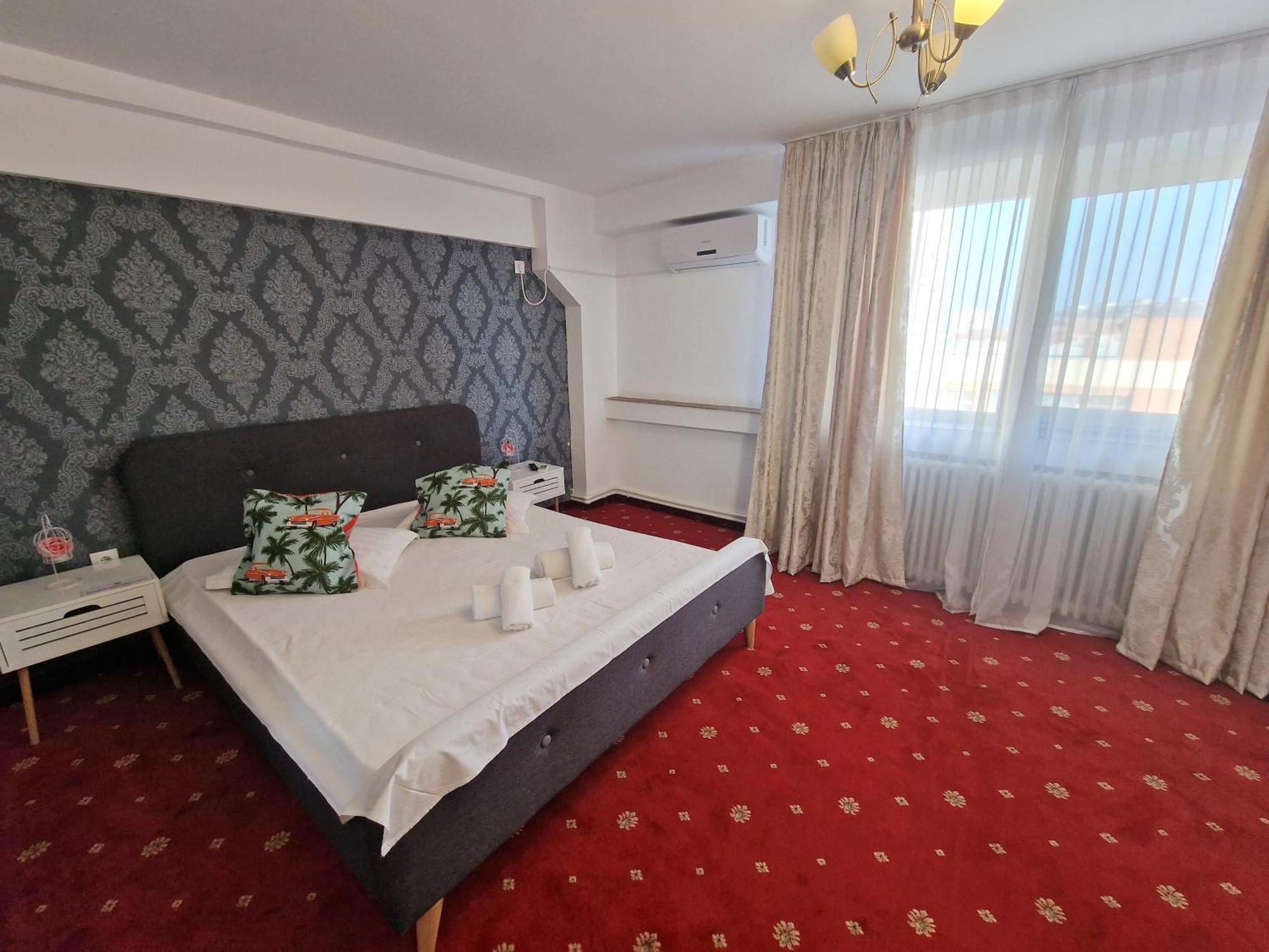 Bon Ton Residence Дробета-Турну-Северин Экстерьер фото