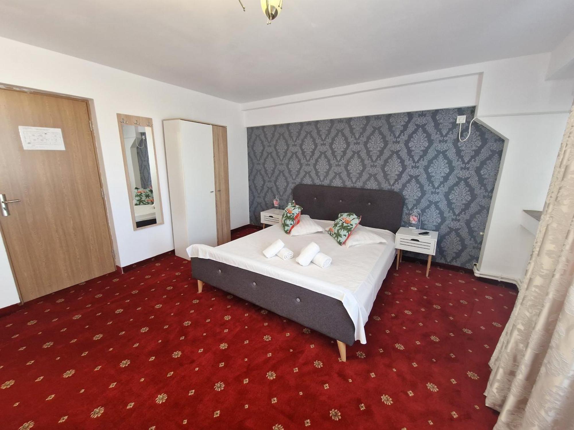 Bon Ton Residence Дробета-Турну-Северин Экстерьер фото