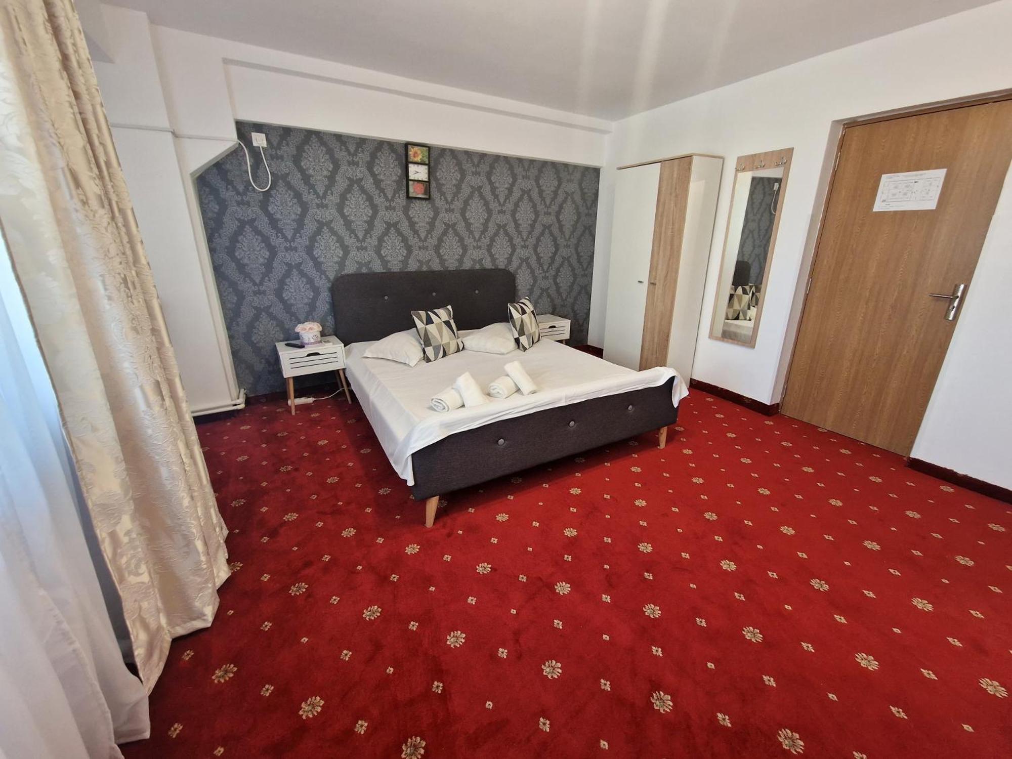 Bon Ton Residence Дробета-Турну-Северин Экстерьер фото